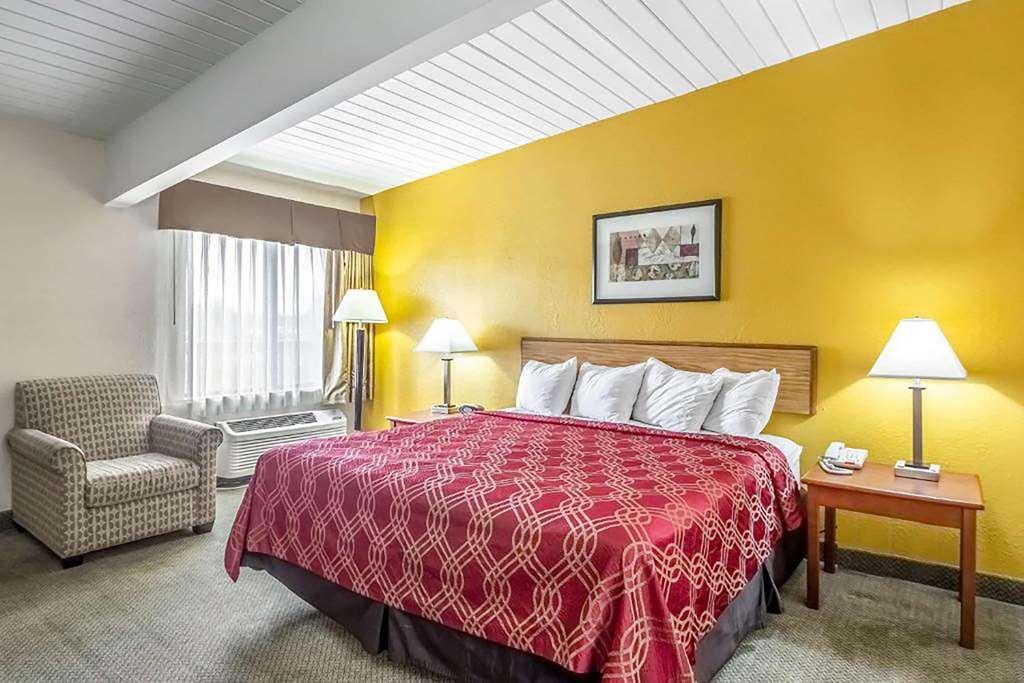 Travelodge By Wyndham Эпплтон Номер фото